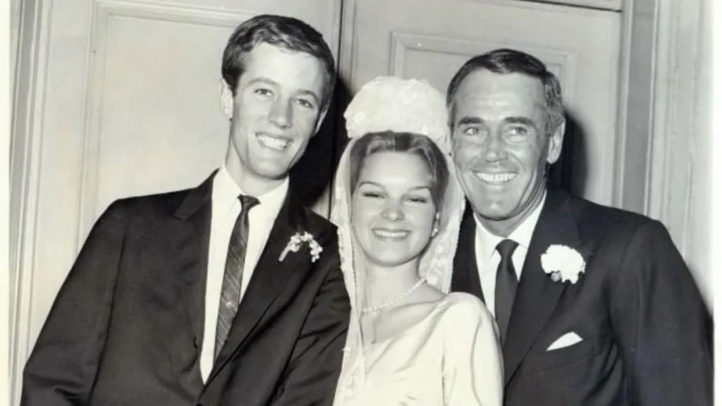 Marriage to Peter Fonda